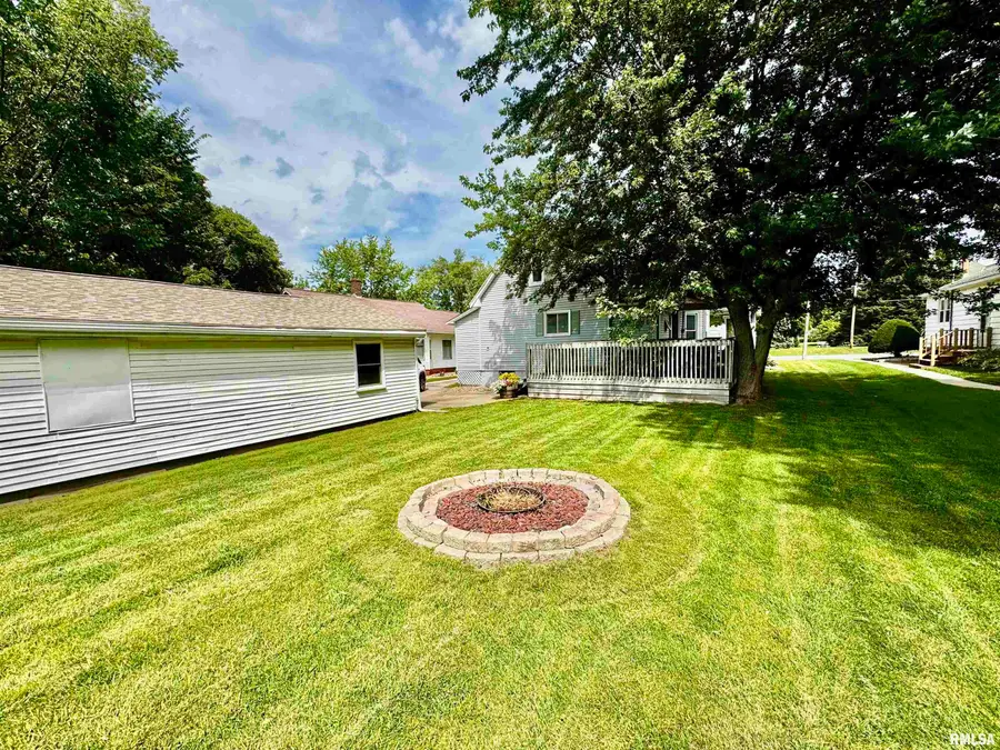 1215 13th Street, Viola, IL 61486 - Image #3