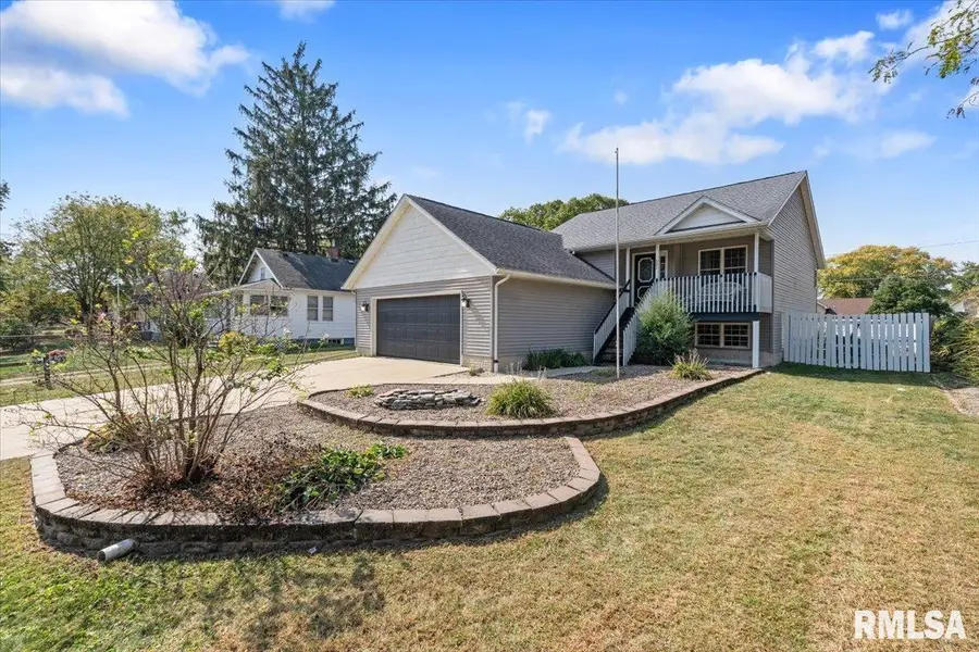 525 3rd Avenue, Hampton, IL 61256-9652 - Image #2