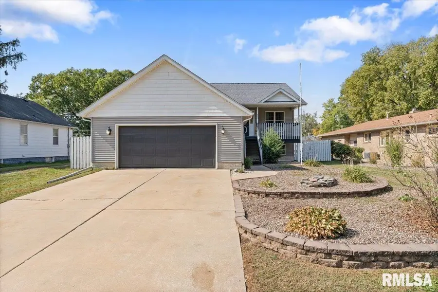 525 3rd Avenue, Hampton, IL 61256-9652 - Image #3