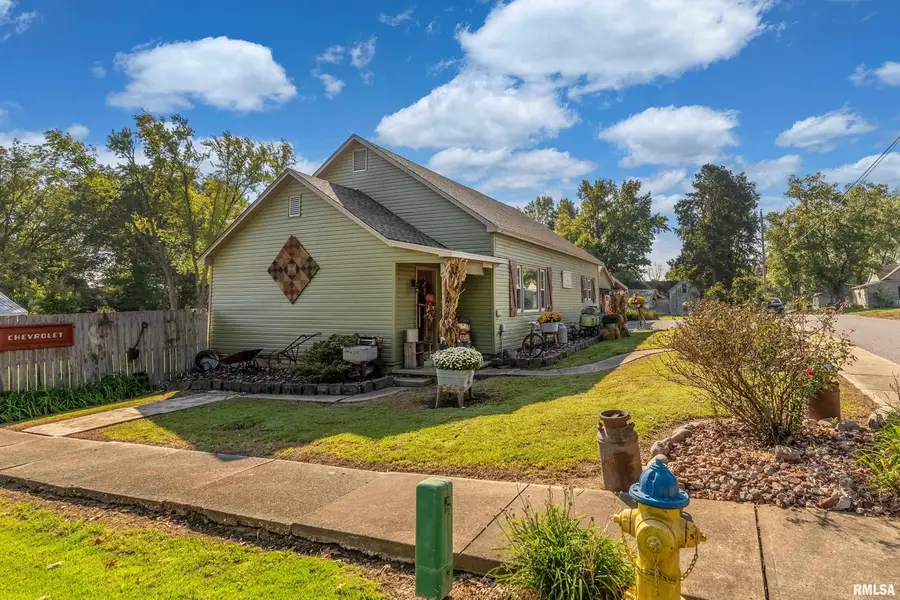 2815 Jones Street, Eldorado, IL 62930 - Image #3