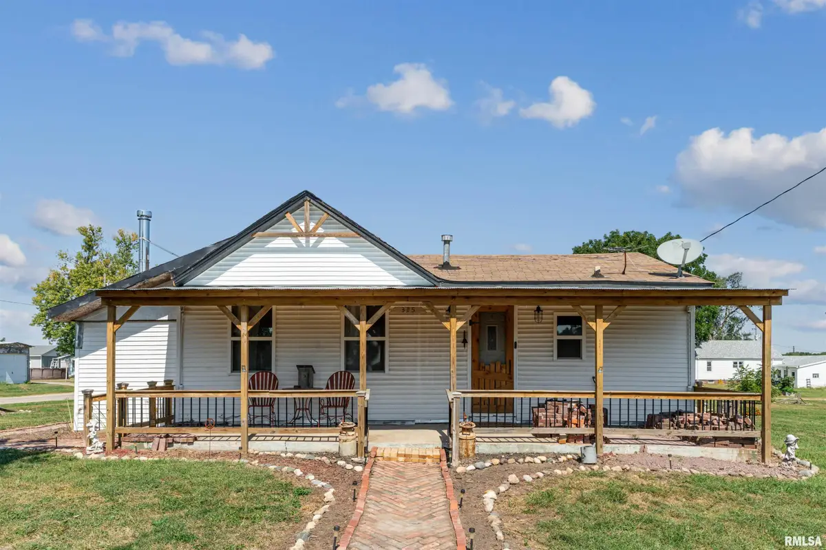 305 E 3rd Street, Mineral, IL 61344 - Image #1
