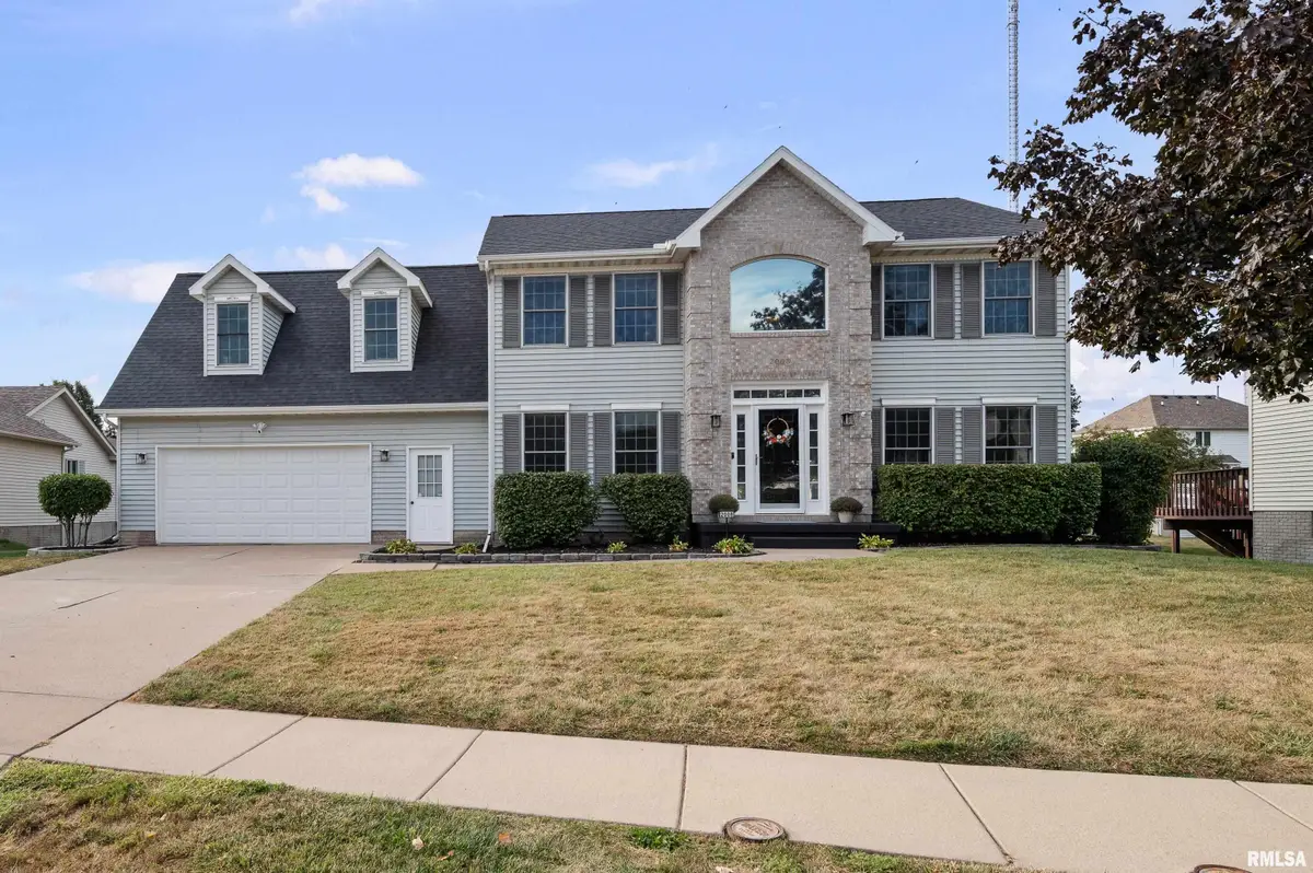 2008 Plum Tree Road, Bettendorf, IA 52722 - #1