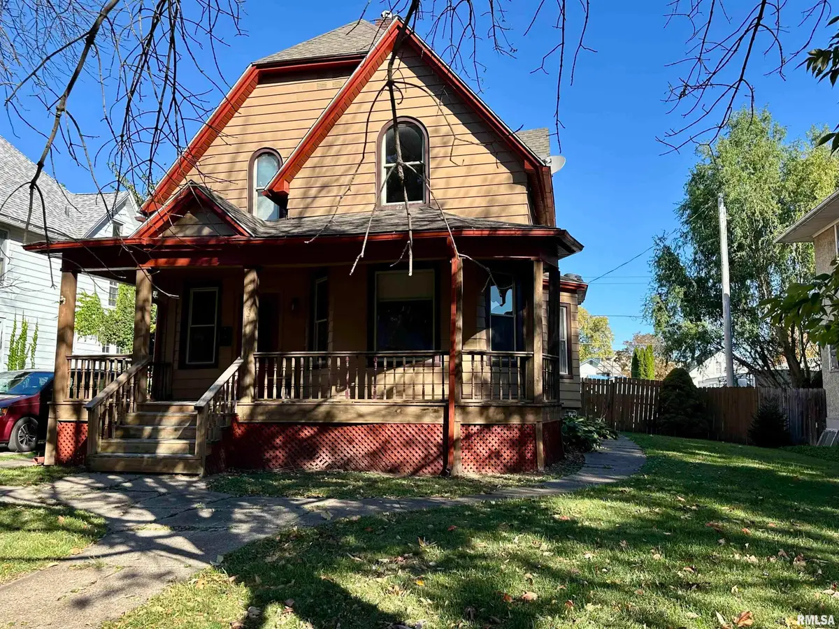 718 5th Avenue South, Clinton, IA 52732 - Image #1