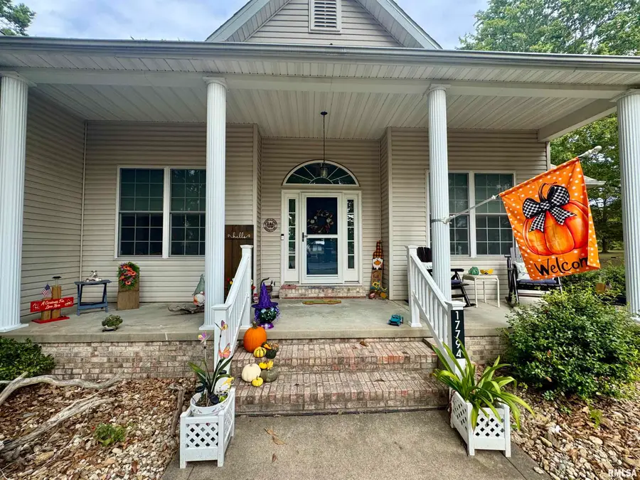 17794 E Fairfield Road, Mount Vernon, IL 62864 - Image #2