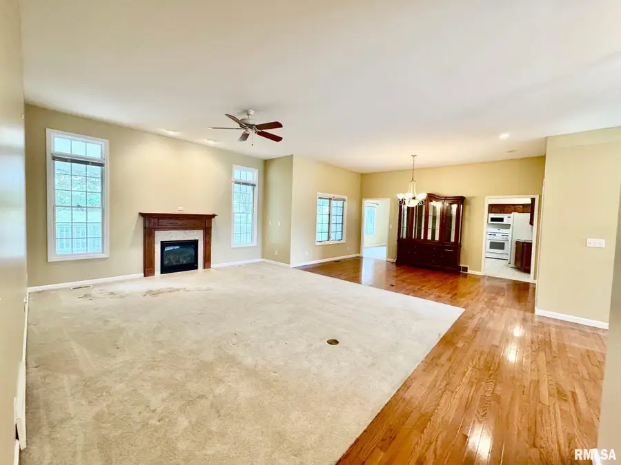 4212 Newbury Court, Quincy, IL 62305 - Image #2