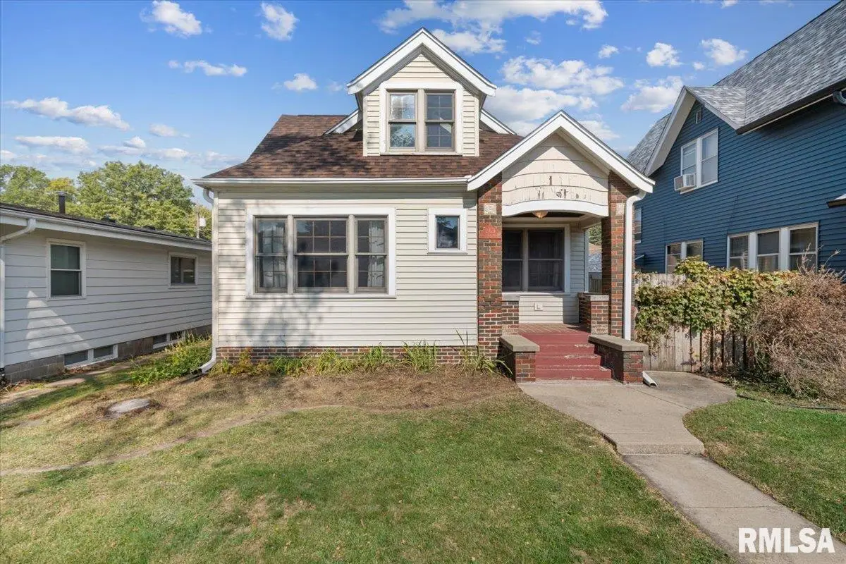 2421 15th Avenue, Moline, IL 61265-3210 - #1