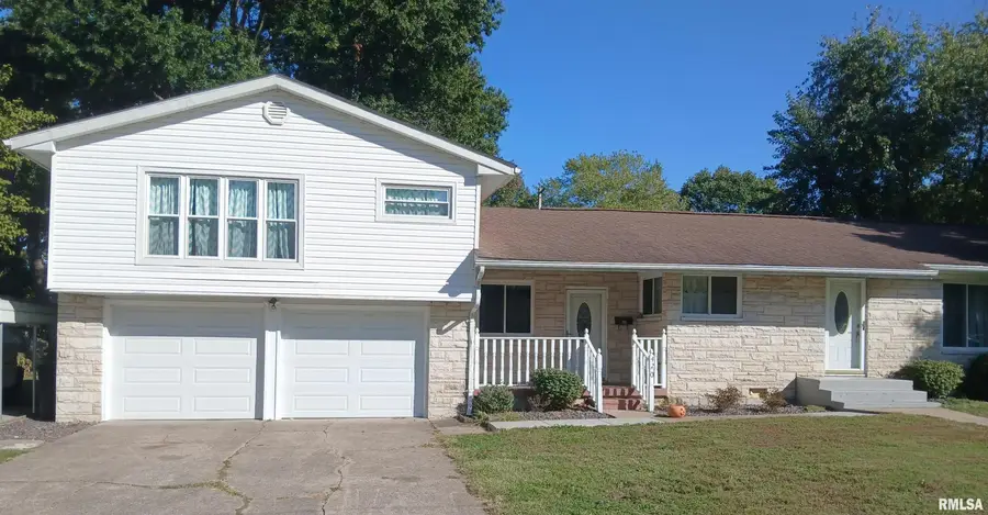 420 S 27th Street, Herrin, IL 62948 - Image #2