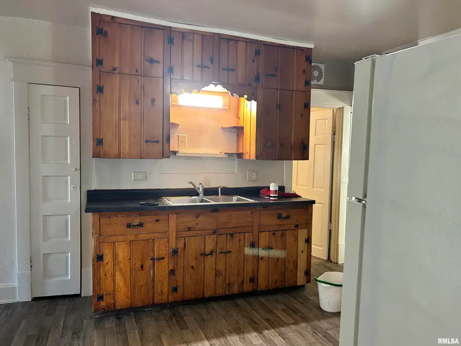 512 17th Avenue #4, East Moline, IL 61244 - Image #3