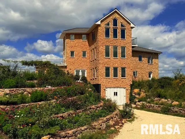 Address Withheld By Seller, Dubuque, IA 52002 - Image #3