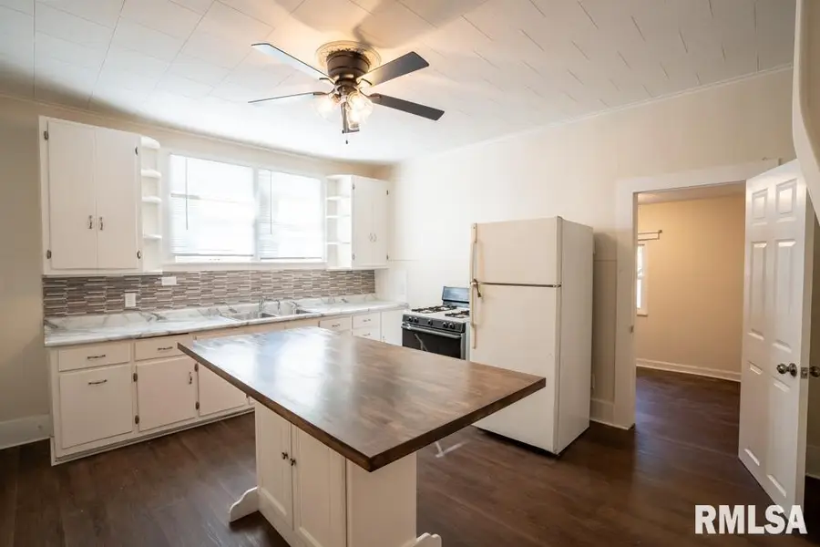 1713 W Dewey Street, Marion, IL 62959 - Image #3