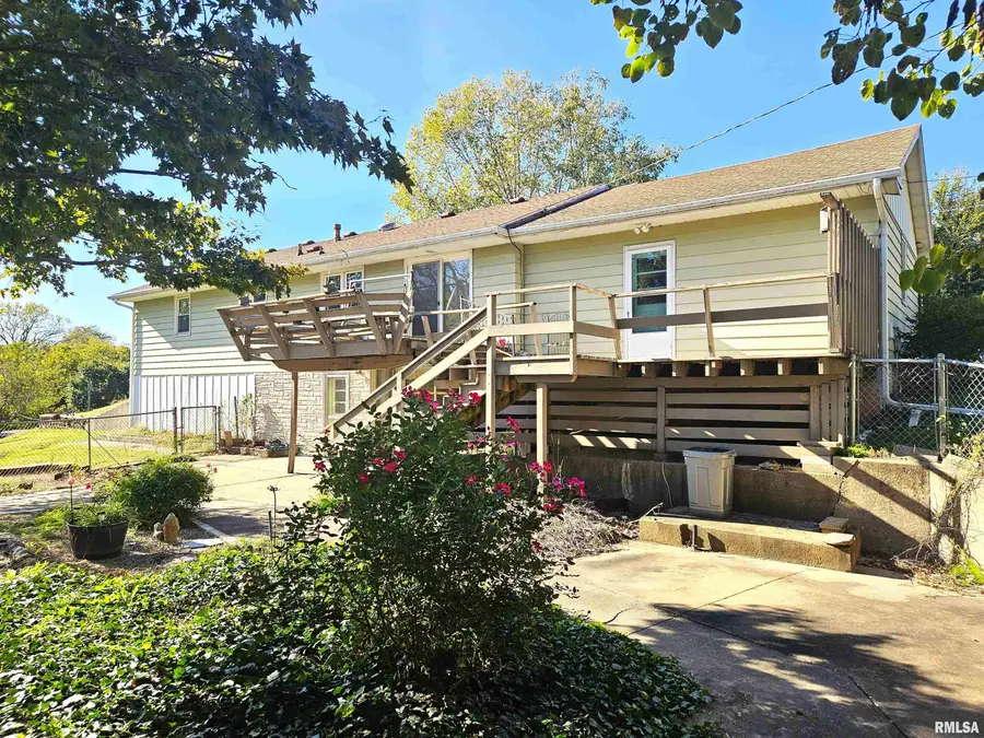 2131 W Sunnybrook Drive, Quincy, IL 62301 - Image #3