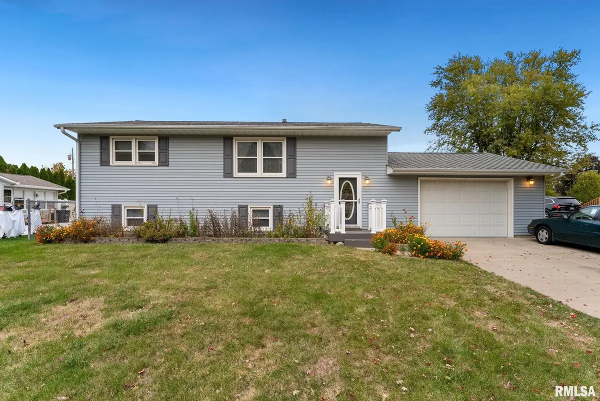 917 5th Street A, Hampton, IL 61256 - #1