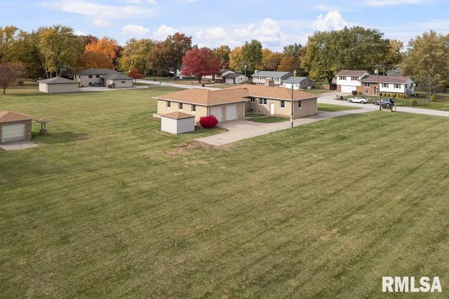 67 Buysse Drive, Coal Valley, IL 61240 - Image #3