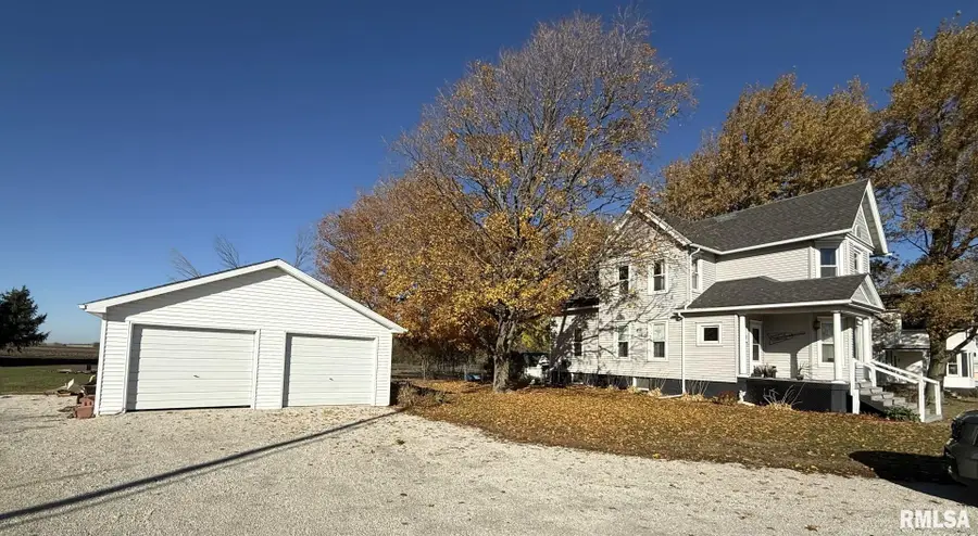 516 S Peoria Street, Bradford, IL 61421 - Image #3