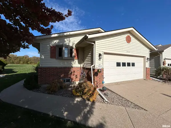 1213 47th Avenue Court, East Moline, IL 61244
