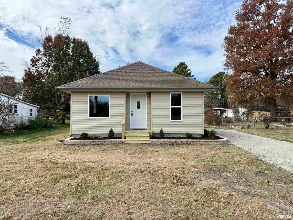 1805 N 13th Street, Herrin, IL 62948 - Image #1