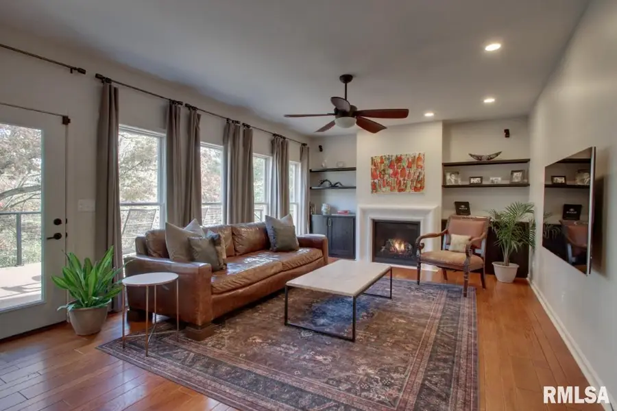 5585 Wood Crest Drive, Quincy, IL 62305 - Image #2