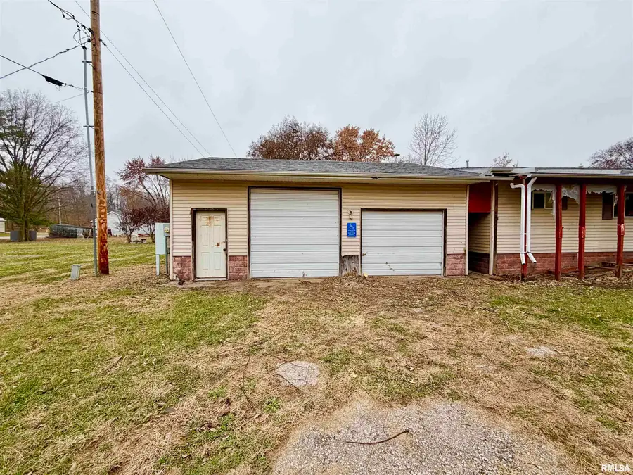 301 11th Street, Keithsburg, IL 61442 - Image #3
