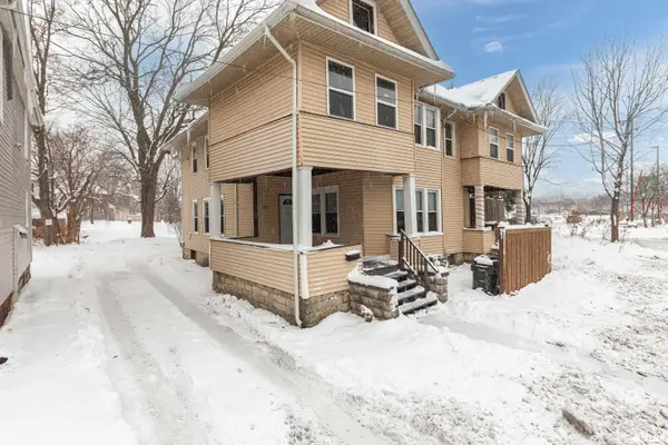 125/127 E Locust Street, Davenport, IA 52803