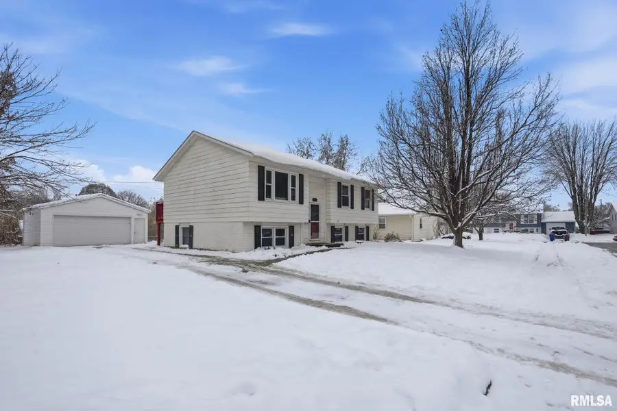 3511 Eldorado Drive, Bettendorf, IA 52722 - Image #2