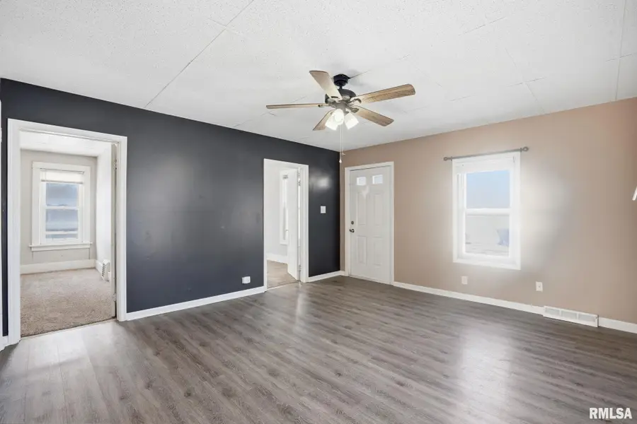 1649 Florence Lane, Davenport, IA 52804 - Image #3