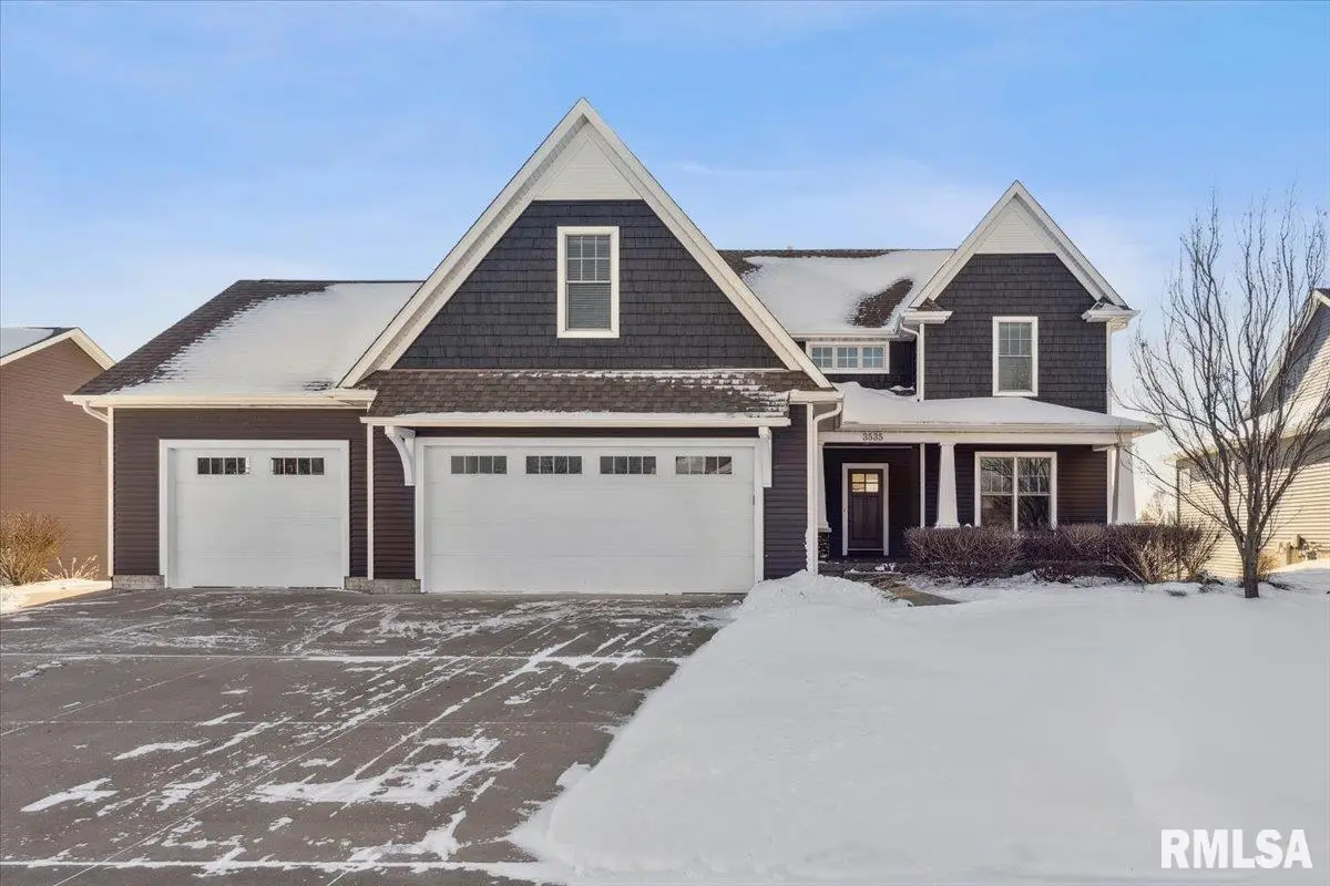 3535 Cobblestone Drive, Bettendorf, IA 52722 - Image #1