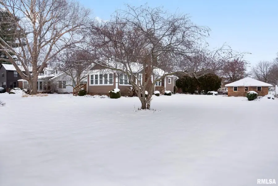 202 W Williams Street, Atkinson, IL 61235 - Image #3