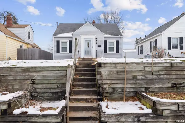 1820 33rd Street, Moline, IL 61265