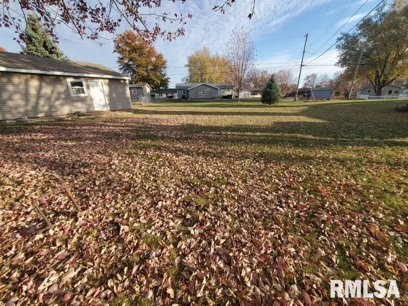 1700 Robin Court, Galesburg, IL 61401 - Image #3