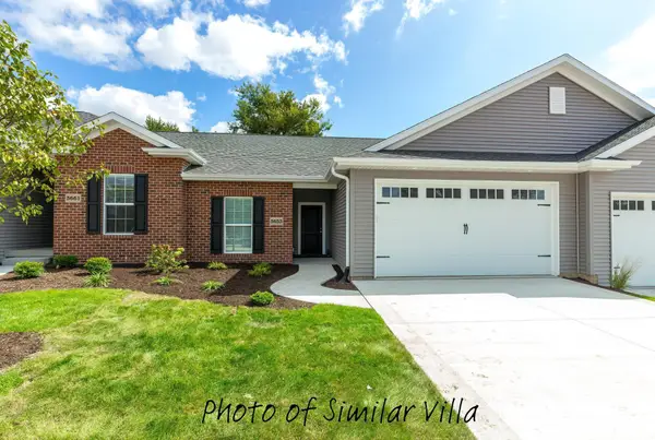 37 Frank Court, Le Claire, IA 52753