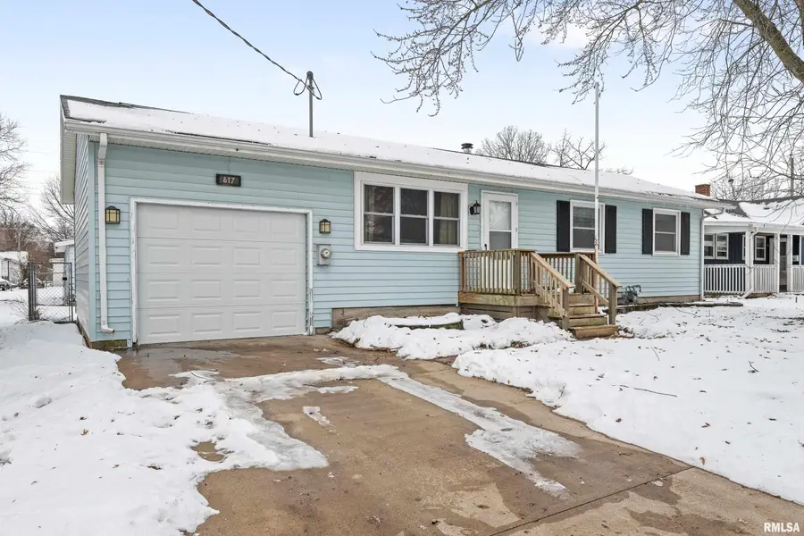 617 6th Street, Clinton, IA 52732 - Image #2
