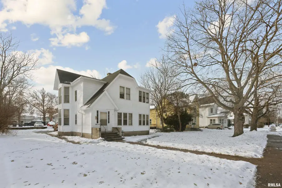 431 6th Avenue South, Clinton, IA 52732 - Image #2