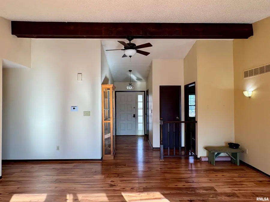 2331 Cameron Drive, Clinton, IA 52732 - Image #3