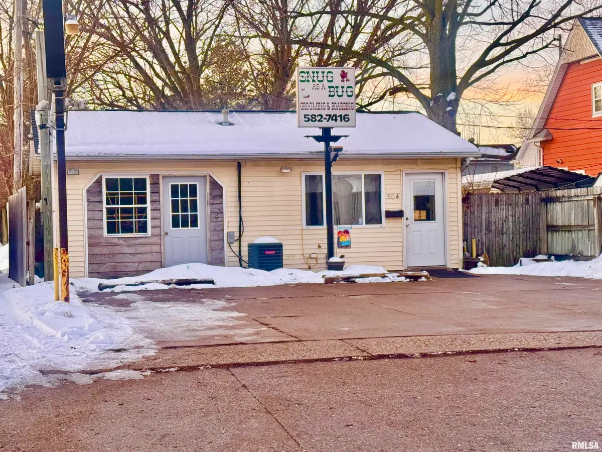 504 SE 3rd Street, Aledo, IL 61231 - Image #1