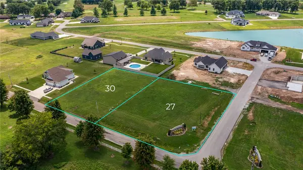 30 N Country Club Road, Effingham, IL 62401