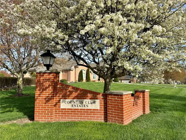 20 Cambridge, Mattoon, IL 61938