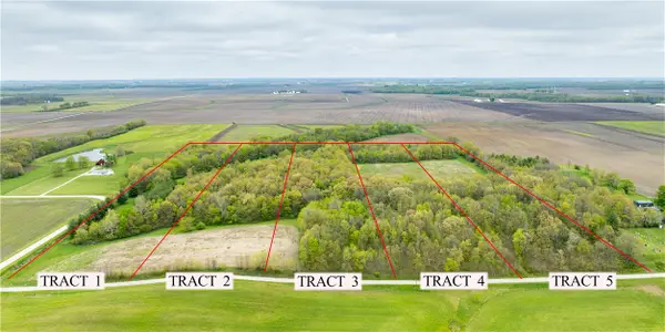 1450 N Road, Shelbyville, IL 62565