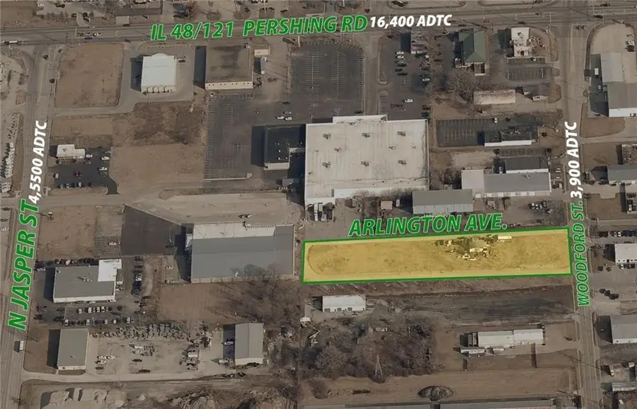 1465 E Arlington Avenue, Decatur, IL 62526 - Image #2