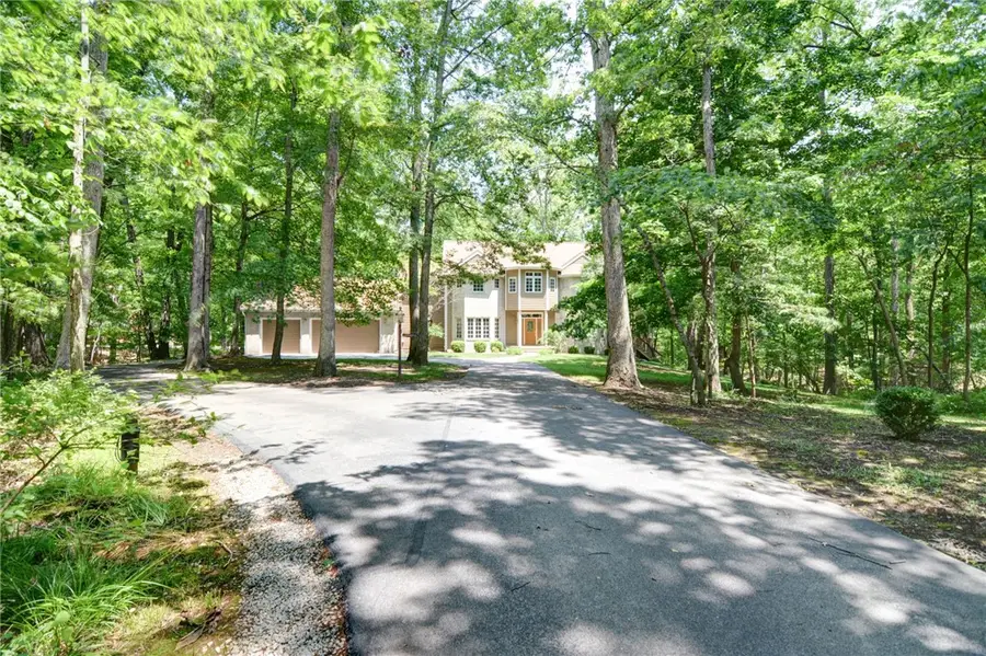 3260 Woodland Shores Drive, Decatur, IL 62521 - Image #3