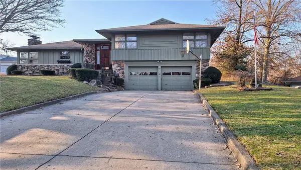 512 E Court Street, Paris, IL 61944