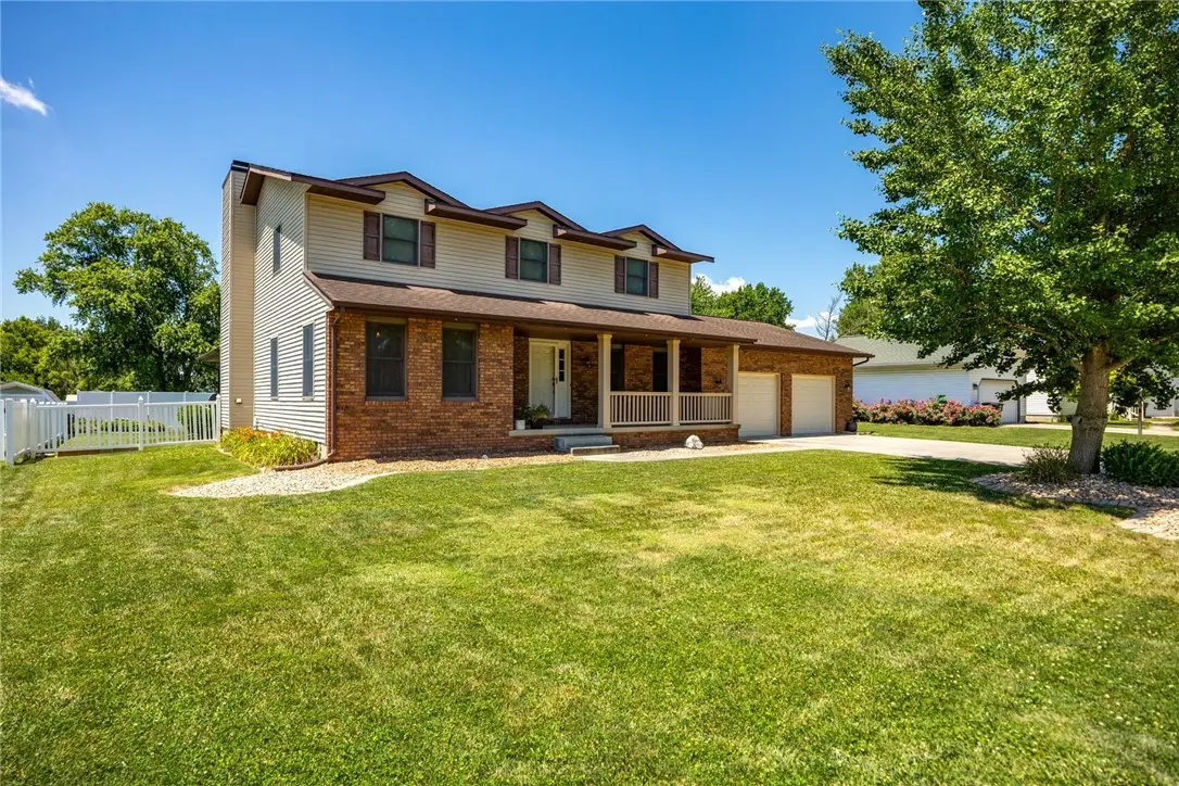 805 N Glenwood Street, Effingham, IL 62401 - Image #1