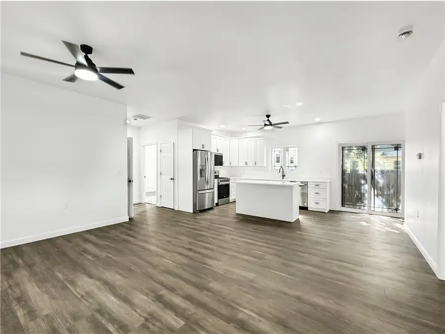 1100 Marshall Avenue, Mattoon, IL 61938 - #2