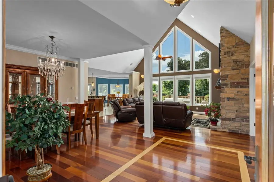 11107 E Cambridge Lane, Effingham, IL 62401 - Image #3