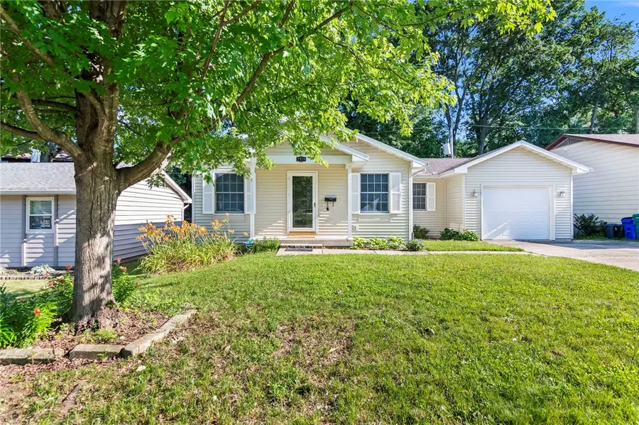 2819 E Wood Street, Decatur, IL 62521 - Image #2