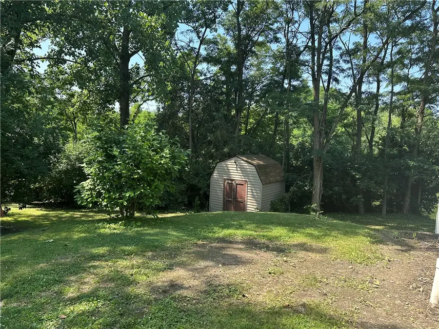 301 Eagle Bluff Drive, Oakwood, IL 61858 - Image #3