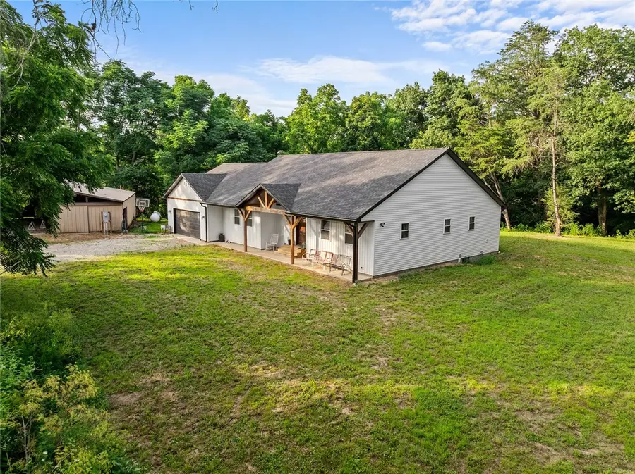 25760 E 1750th Road, Marshall, IL 62441 - Image #3