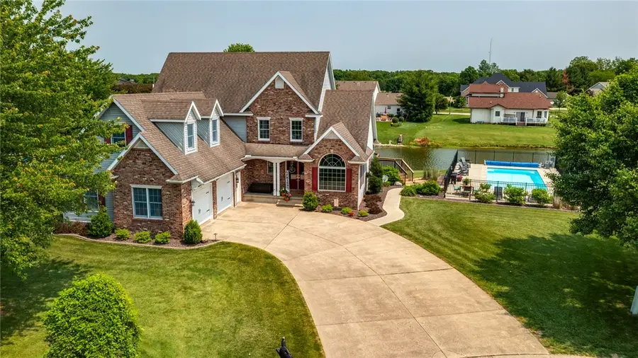11154 E Ravenwood Court, Effingham, IL 62401 - Image #2