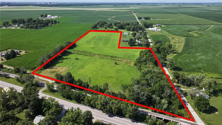 S Esther Avenue, Decatur, IL 62521 - Image #3