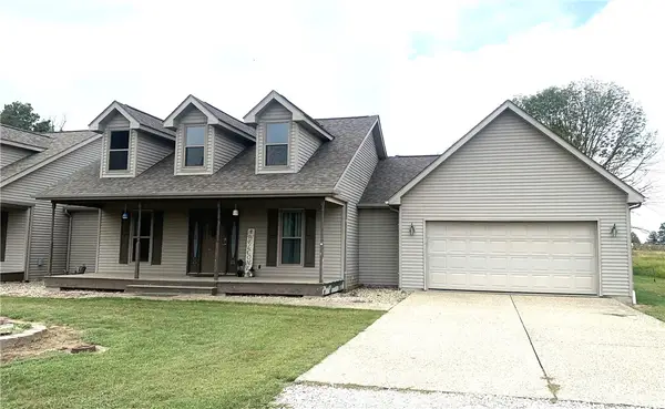 703 Glenhill Road, Taylorville, IL 62568