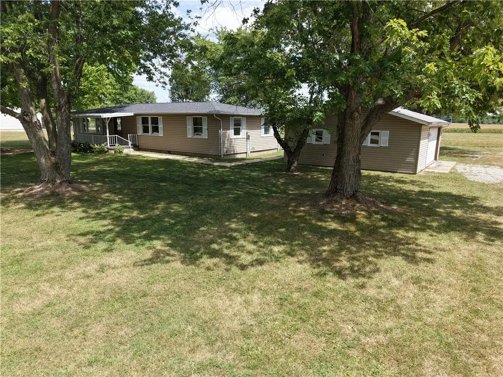 100 N Dodson Street, Pana, IL 62557 - Image #1